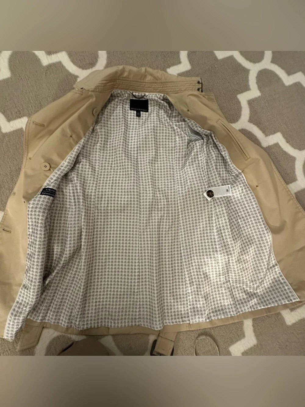 Banana Republic Tan Double-Breasted Trench Coat